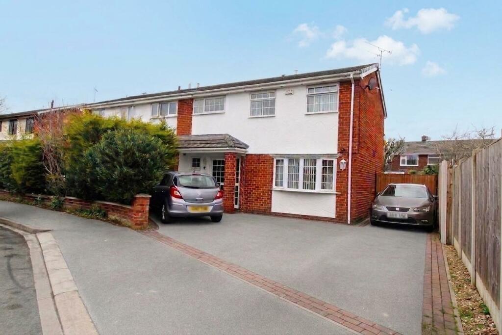 Main image of property: Pant Glas, Sychdyn, CH7