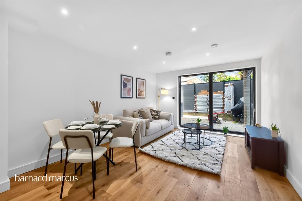 Main image of property: New Road, Crouch End, London