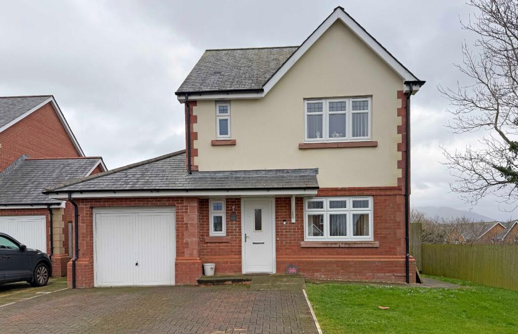 3-bed detached on Gwel Y Llan, Caernarfon, Gwynedd, LL55, £329,950