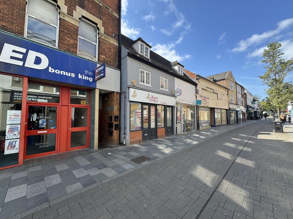 Main image of property: 91 High Street, Maidenhead, Berkshire, SL6 1JX