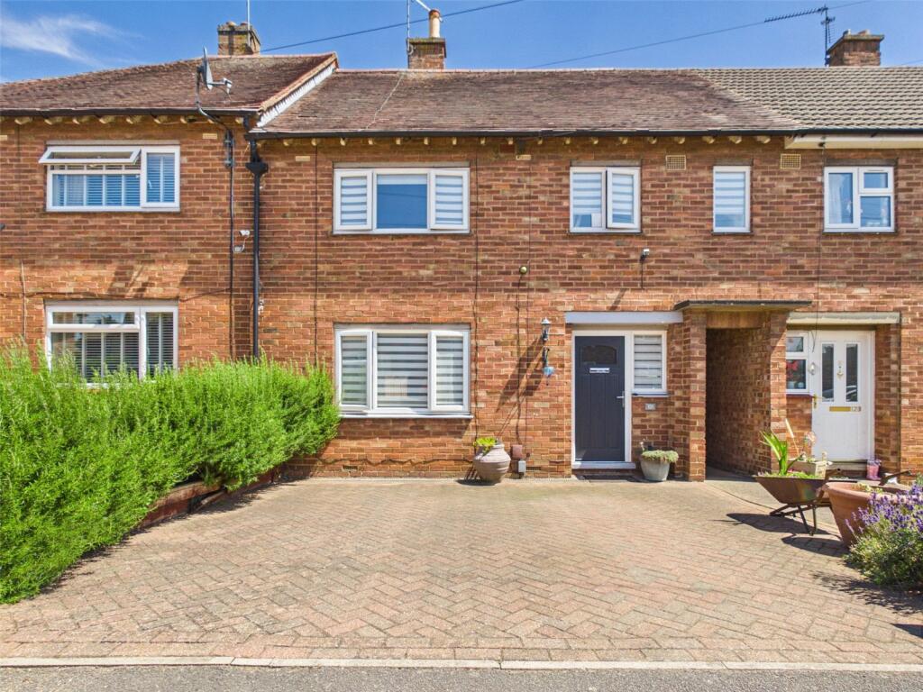 Main image of property: Centre Parade, Kettering, Northamptonshire, NN16