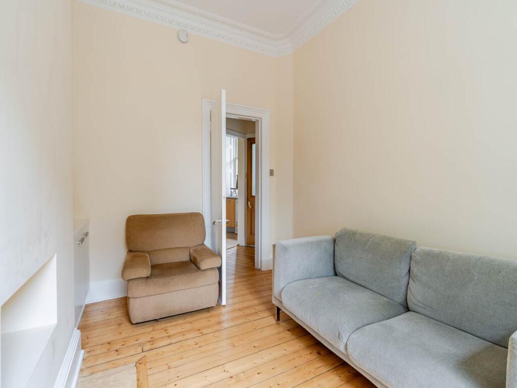 Apartment in Edinburgh - View 2