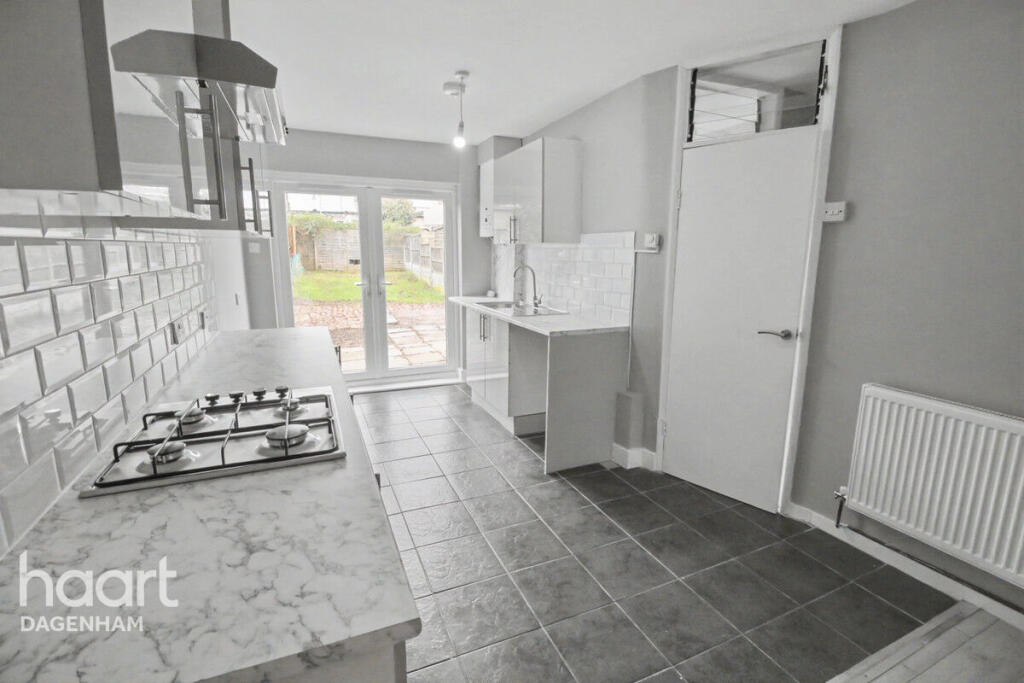 Main image of property: Beam Avenue, DAGENHAM