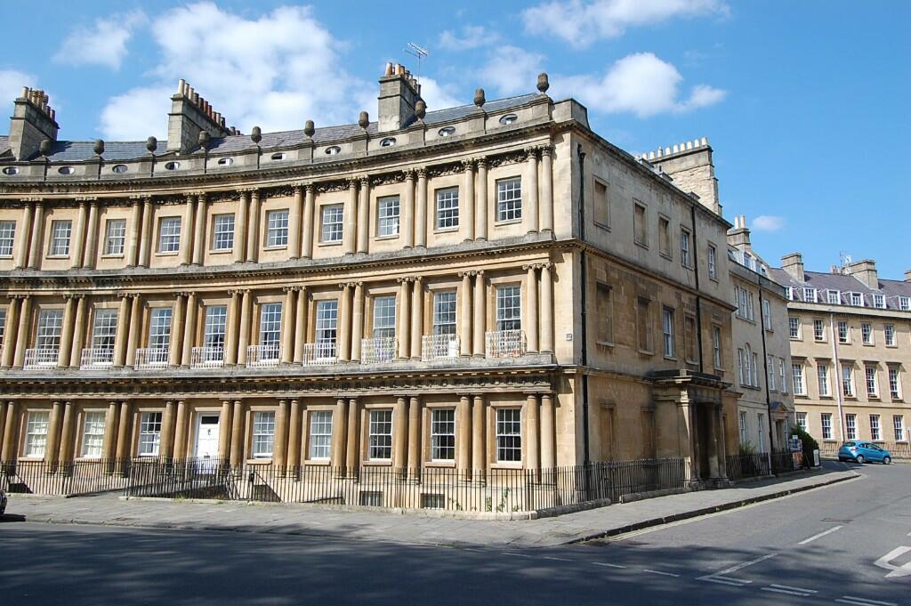 Main image of property: The Circus