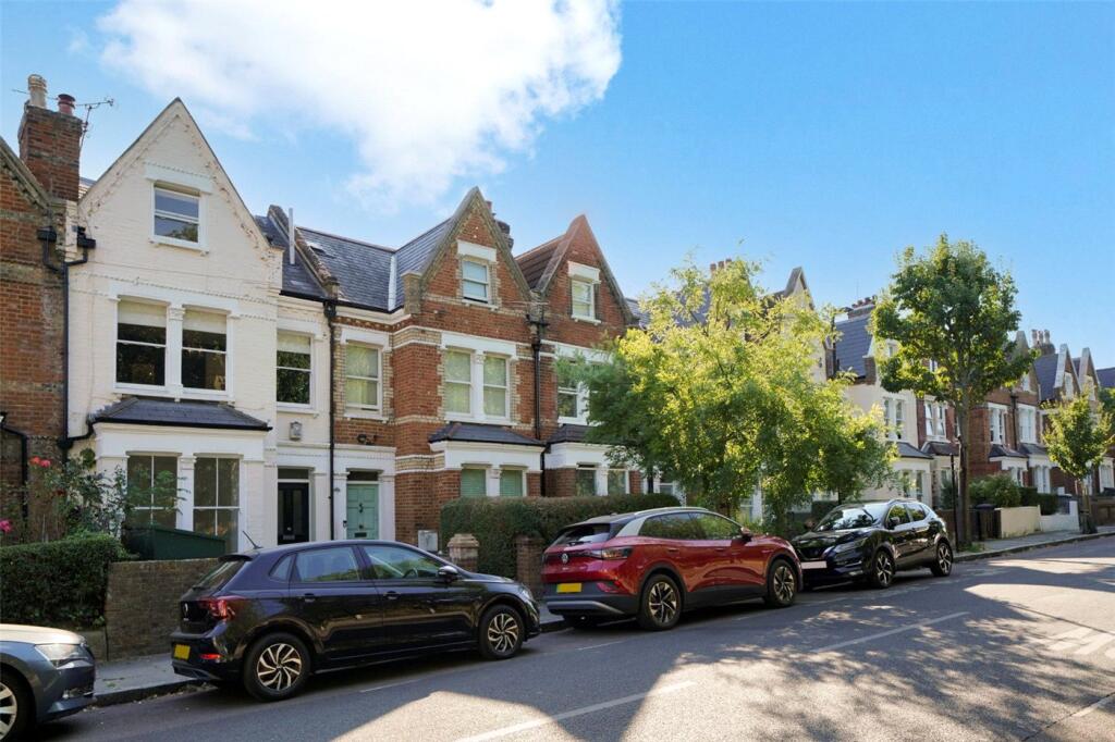 Apartment in London - View 4