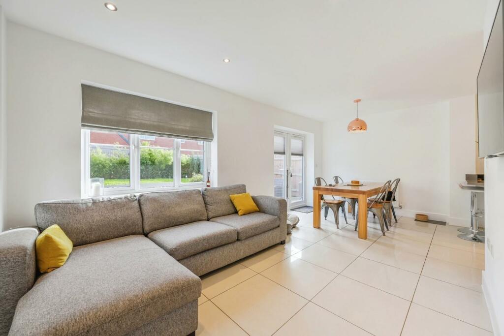House in Tamworth, Leyfields - View 5