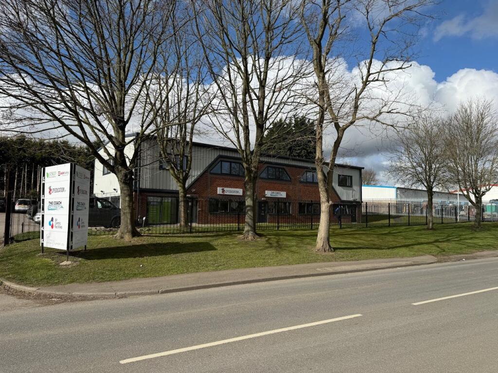 Main image of property: Units 1-6, Barnsley Road, Hoyland, Barnsley, S74 0QN