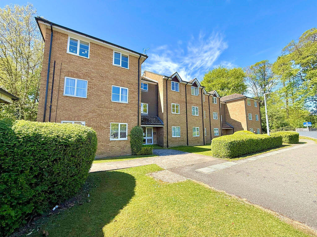 Main image of property: Tennyson Avenue, Houghton Regis