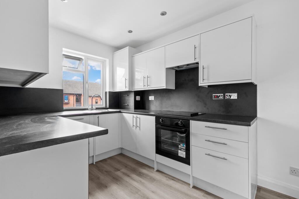 Apartment in London - View 2