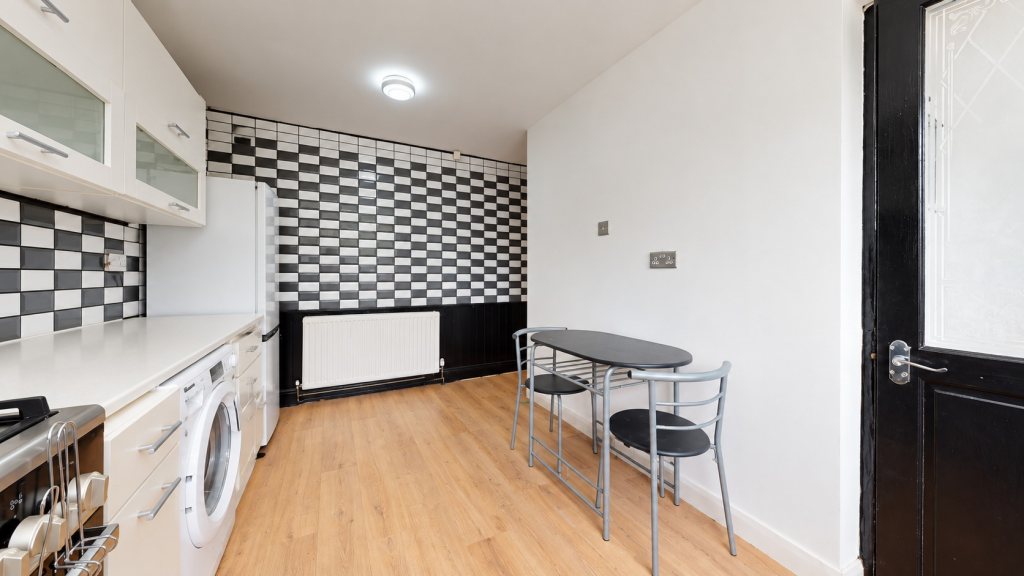 House in South Tyneside, Cleadon Park - More