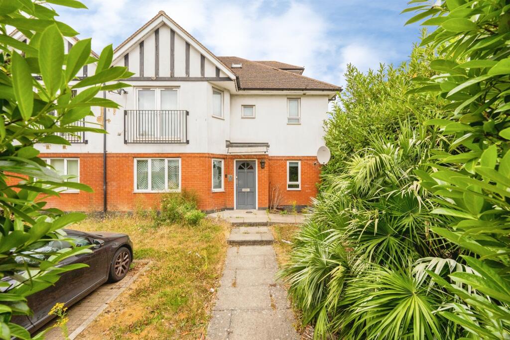Main image of property: Edgwarebury Gardens, Edgware