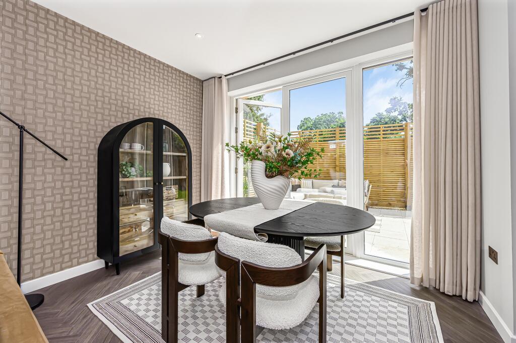 House in London - View 4