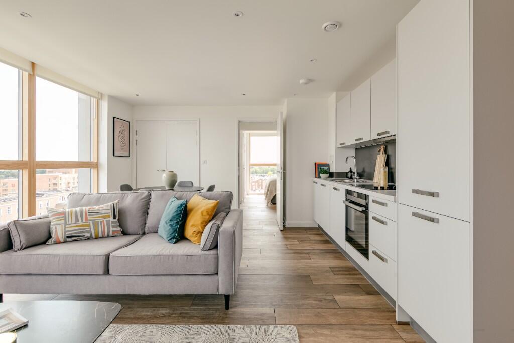 Main image of property: Queen Street, Maidenhead, Berkshire, SL6