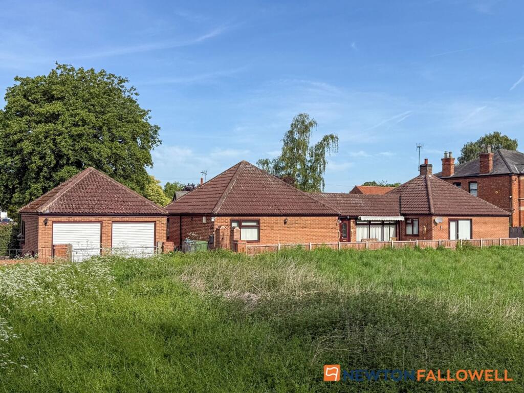 Main image of property: School Lane, Farndon, NG24