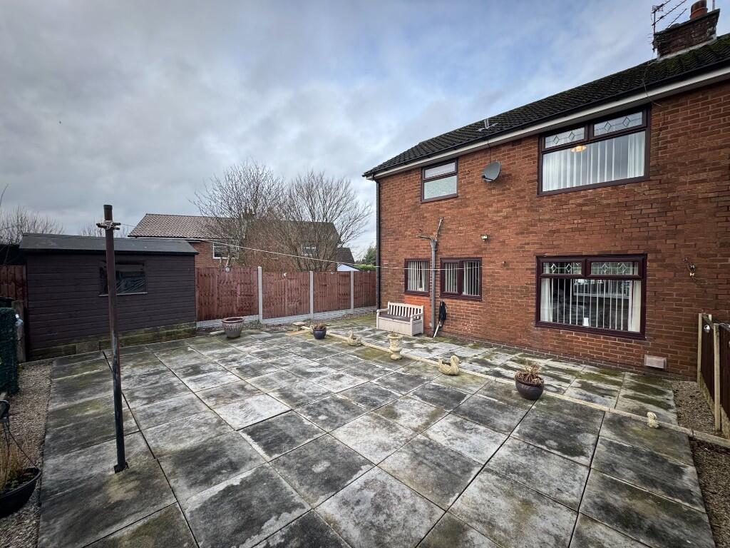 Chester Place, Adlington, PR6 photo 4