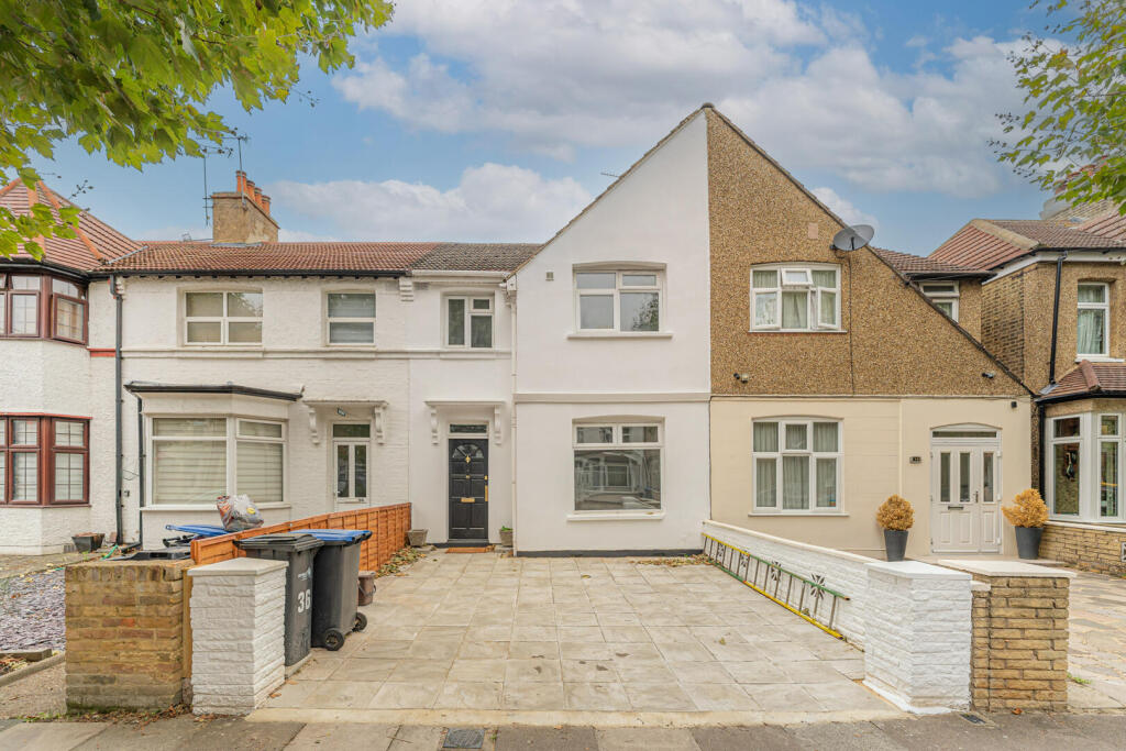 4-bed house on Kenwood Road, London, £500,000
