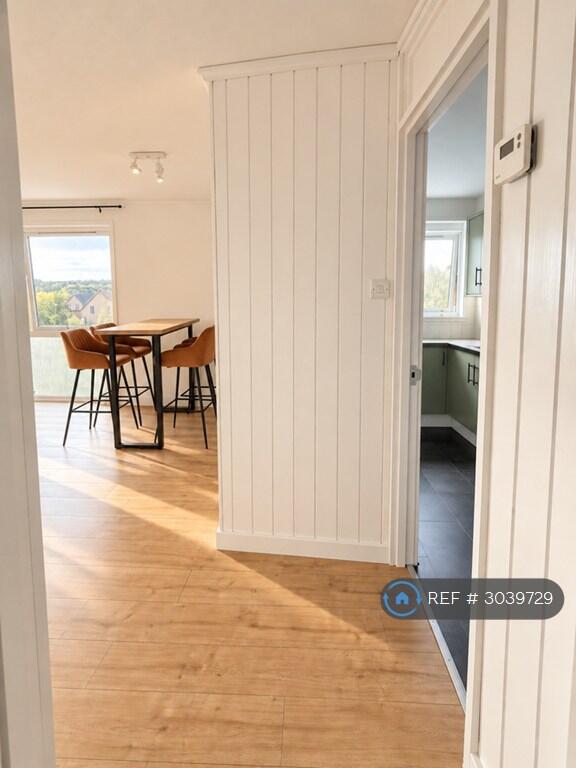 Apartment in Falkirk - View 3
