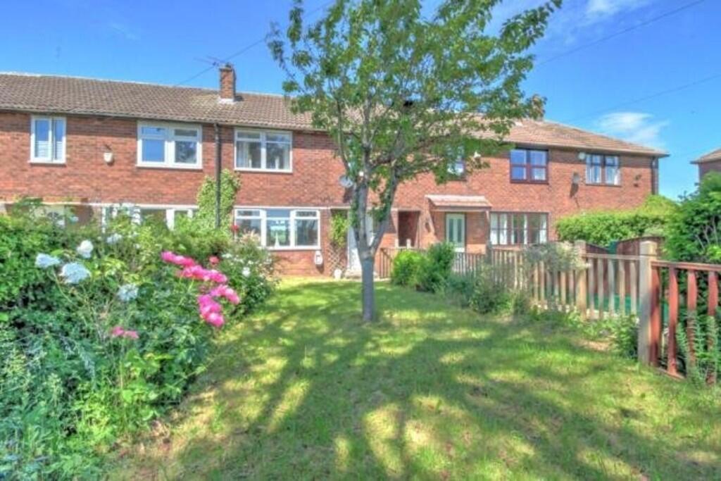 Main image of property: 53 Carrfield Road, Barwick in Elmet LS15 4HZ