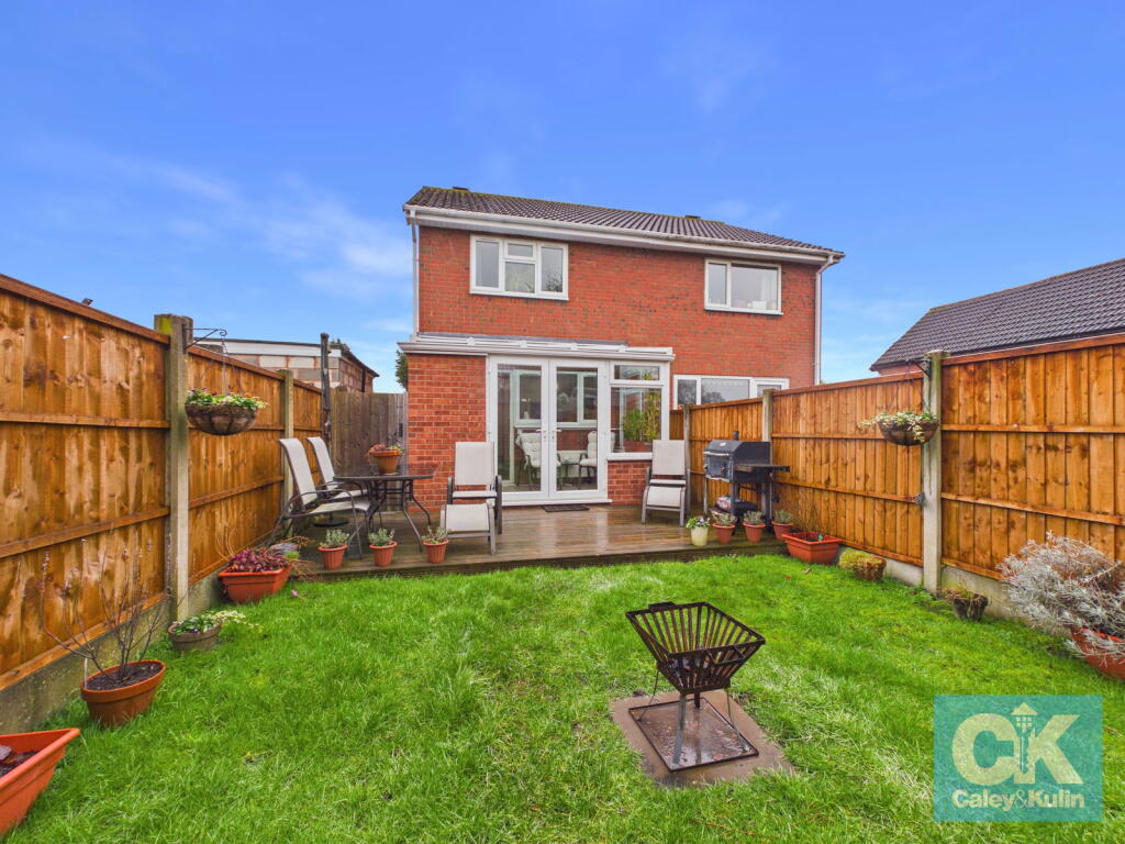 2-bed semi-detached on Carshalton Grove, Wolverhampton, WV2 2QZ, £200,000