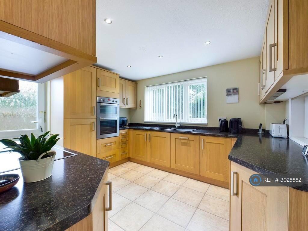 House in Hemel Hempstead - View 3