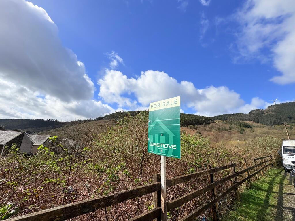 House in Bridgend, Garw Valley - View 2