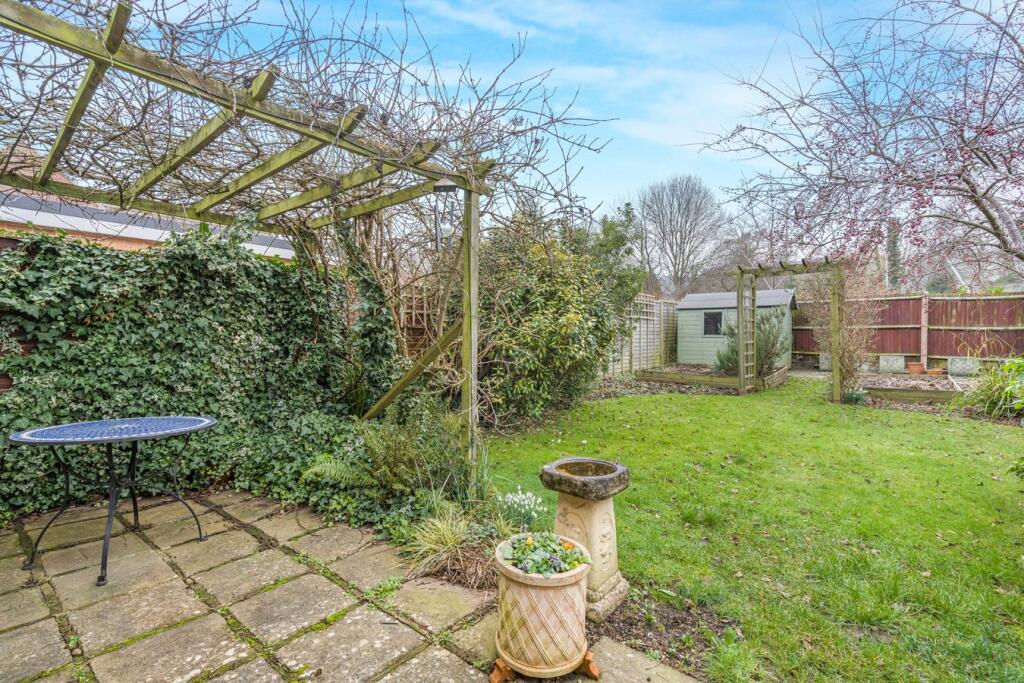 Parkwood Grove, Charlton Kings, Cheltenham, GL53 photo 4