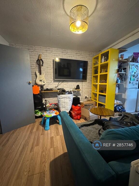 Main image of property: Corporation St, London, E15