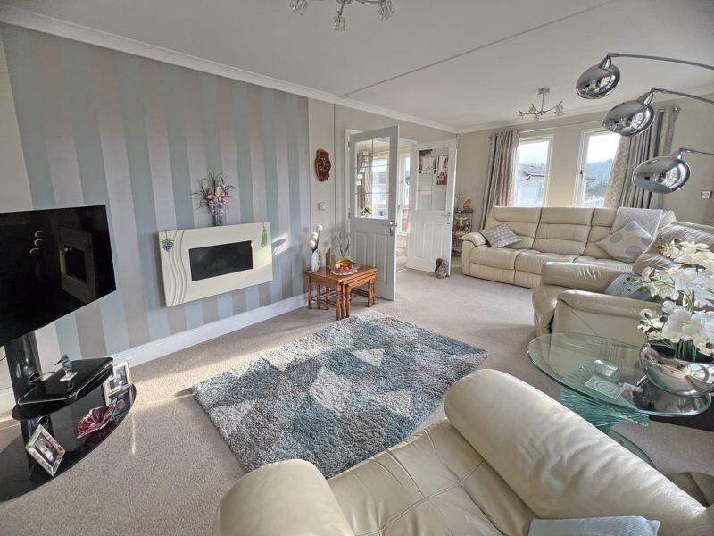 The Ridge, Bridgnorth, WV15 6QP photo 3