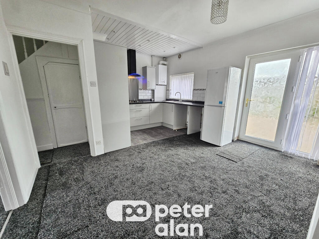 Main image of property: Manselton Road