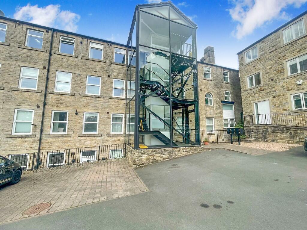 Main image of property: Underbank Old Road, Holmfirth, West Yorkshire, HD9