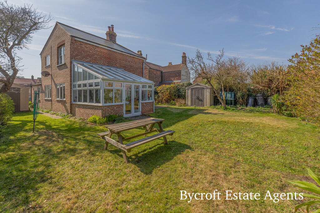 House in Great Yarmouth, Winterton-on-Sea - View 2