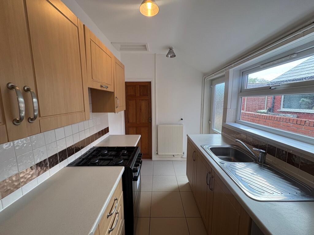 House in Nottingham - View 4