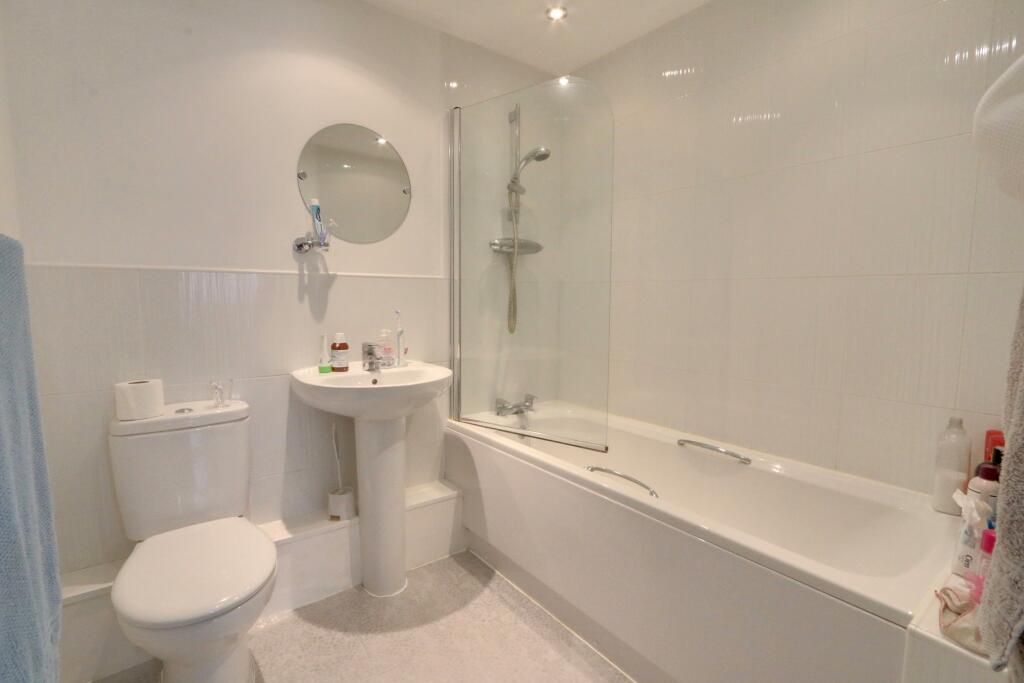 Apartment in York - View 5