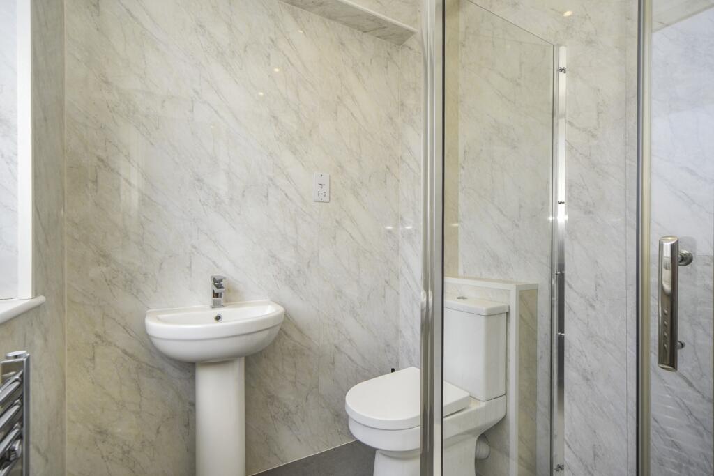 House in London - View 4