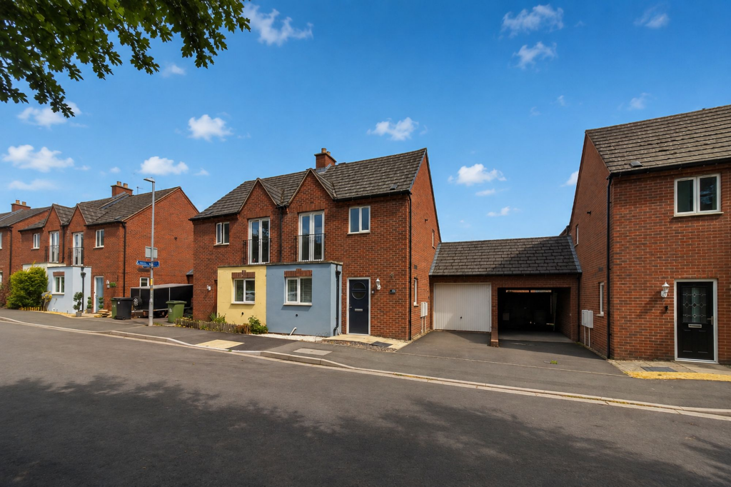 Main image of property: Waverley Street, Worcester, WR5