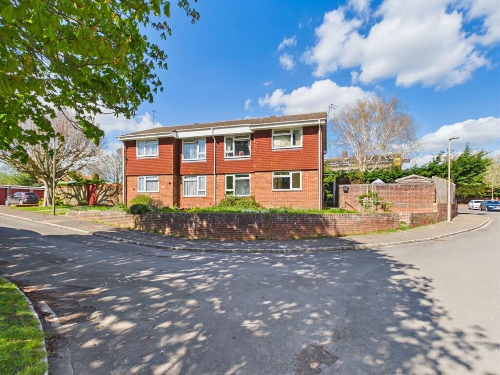 Main image of property: The Chestnuts, Charlton, OX12