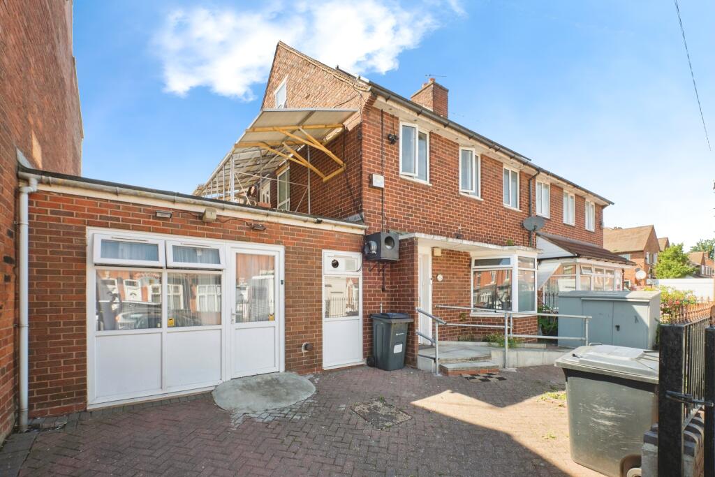 Queens Head Road, Birmingham, B21