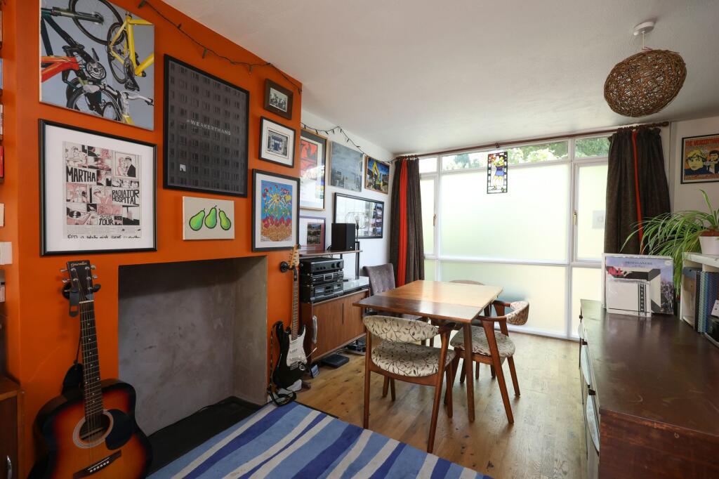 House in Bristol, Pigsty Hill, Bishopston - More