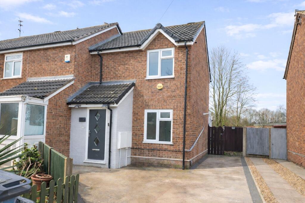 Main image of property: Deanside Drive, LOUGHBOROUGH, Leicestershire, LE11