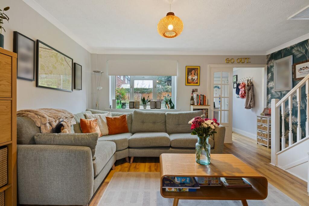 Blackthorne Close, Bordon, GU35 - View 5