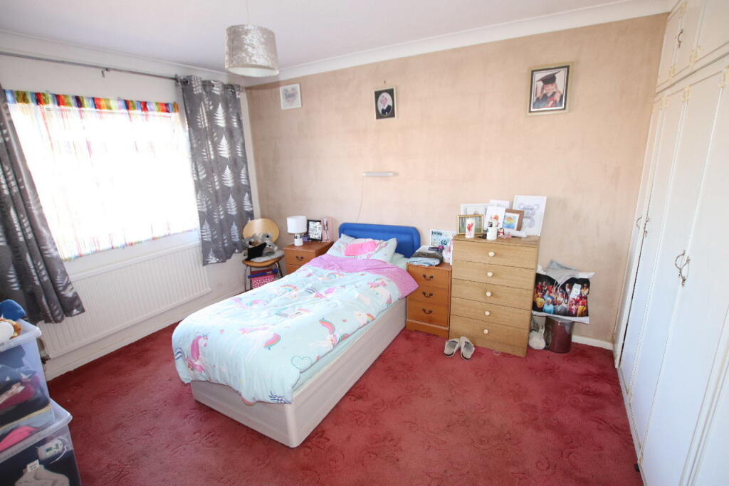 House in Clacton-on-Sea, Great Clacton - More