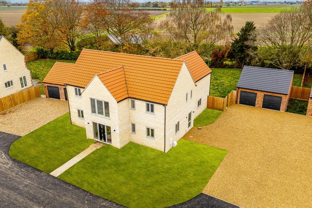 Emerson Court, Holbeach photo 4
