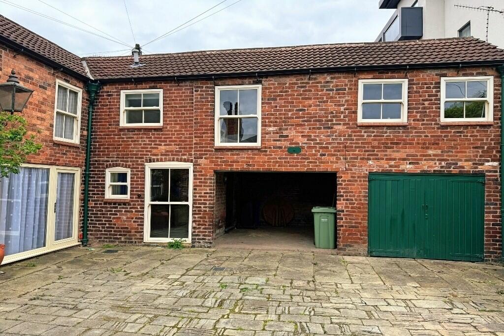 Main image of property: School Board Lane, Chesterfield, Derbyshire, S40