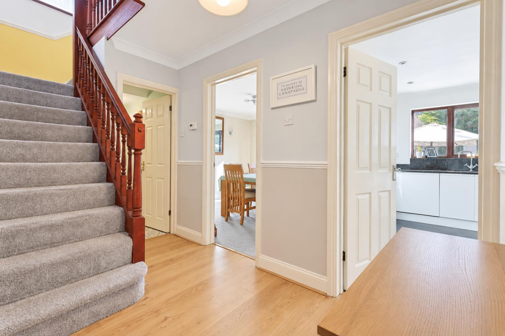 House in Rochford, Hawkwell - View 4