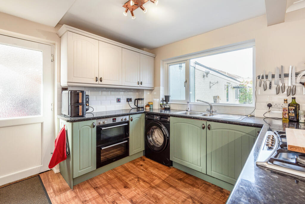 House in Southampton, Warsash - View 5