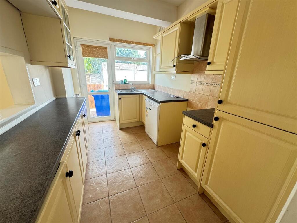 House in Southend-on-Sea - View 2