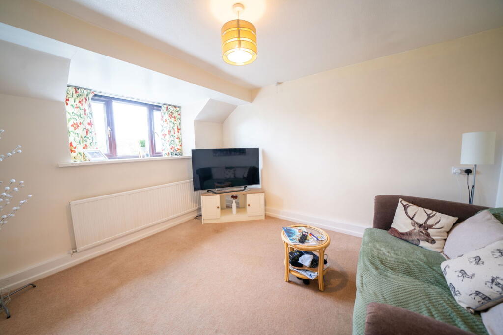 St. James Court, Birstall, Leicester, Leicestershire, LE4 photo 3