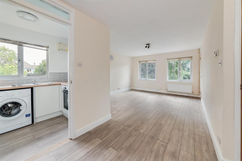 Apartment in Oxford - View 4