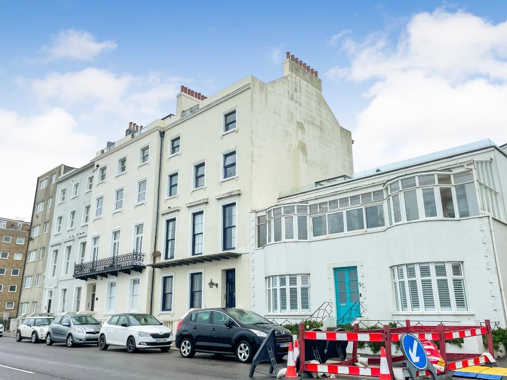 60, Marina, St. Leonards-On-Sea, East Sussex, TN38 photo 3