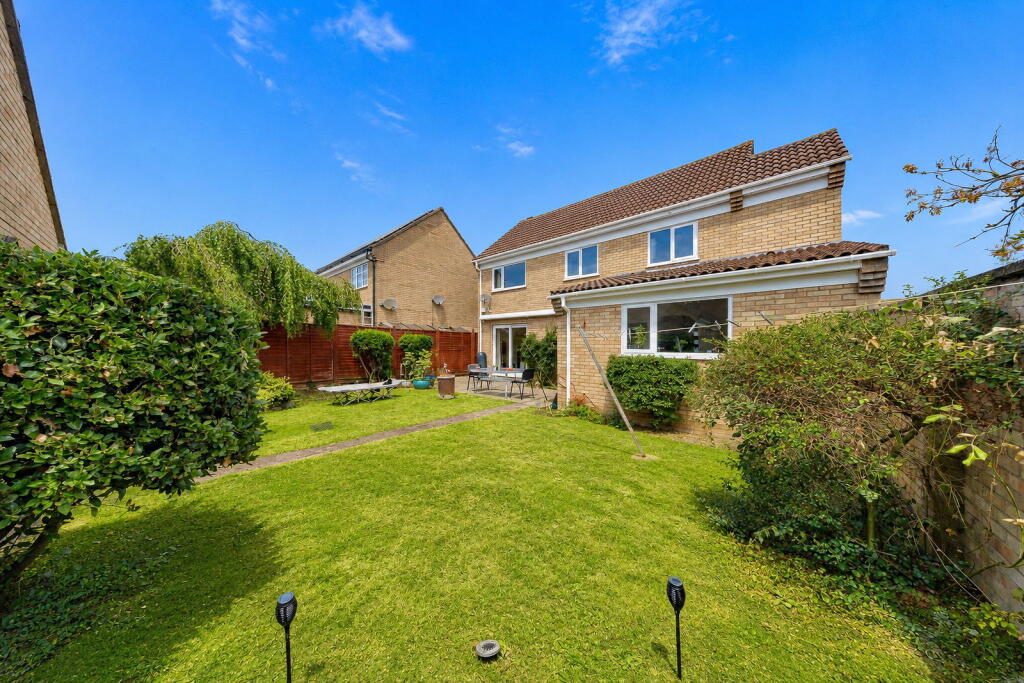 House in Peterborough - View 5